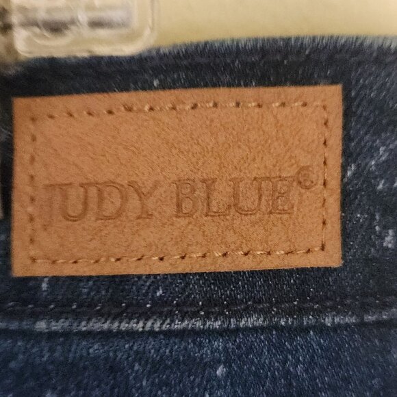 Judy Blue Relax Fit Mid Rise Skinny Jeans Mineral Blue Bleach Splatter Size13/31 - Picture 8 of 10